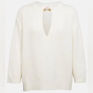 Valentino Rockstud Cashmere Sweater In Beige